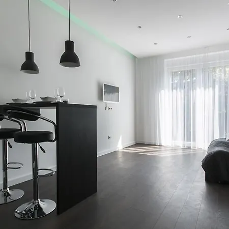 Casa Nuova Apartment *